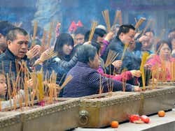 Templo Wong Tai Sin, ofrendas